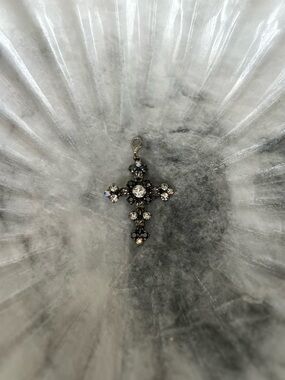 Rhinestone Cross Pendant/Charm - Silver Tone